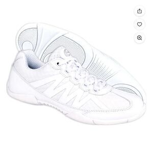 Chassé Apex Youth Cheerleading Shoes - White Cheer Shoes size 13